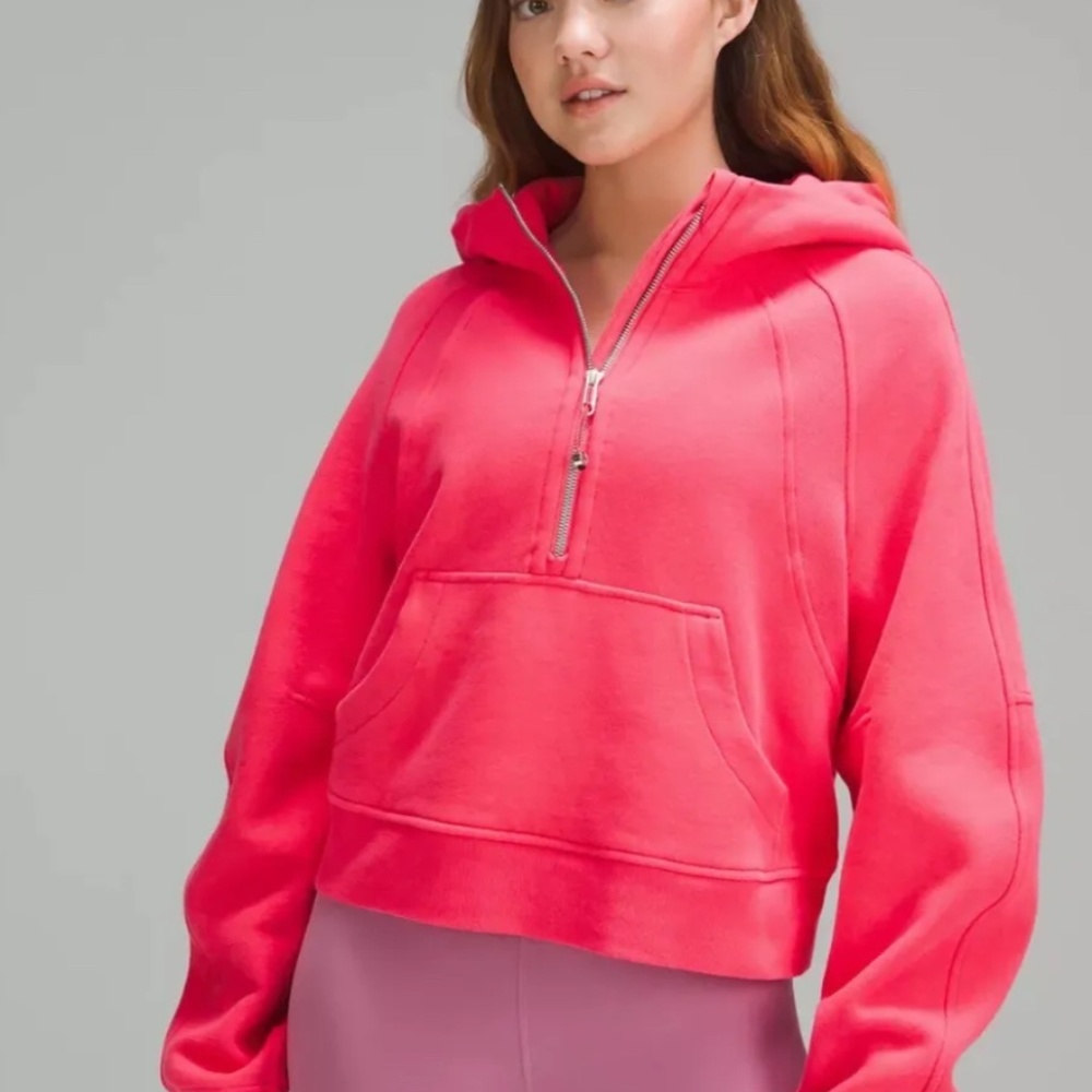 RARE LULULEMON SCUBA IN LIPGLOSS